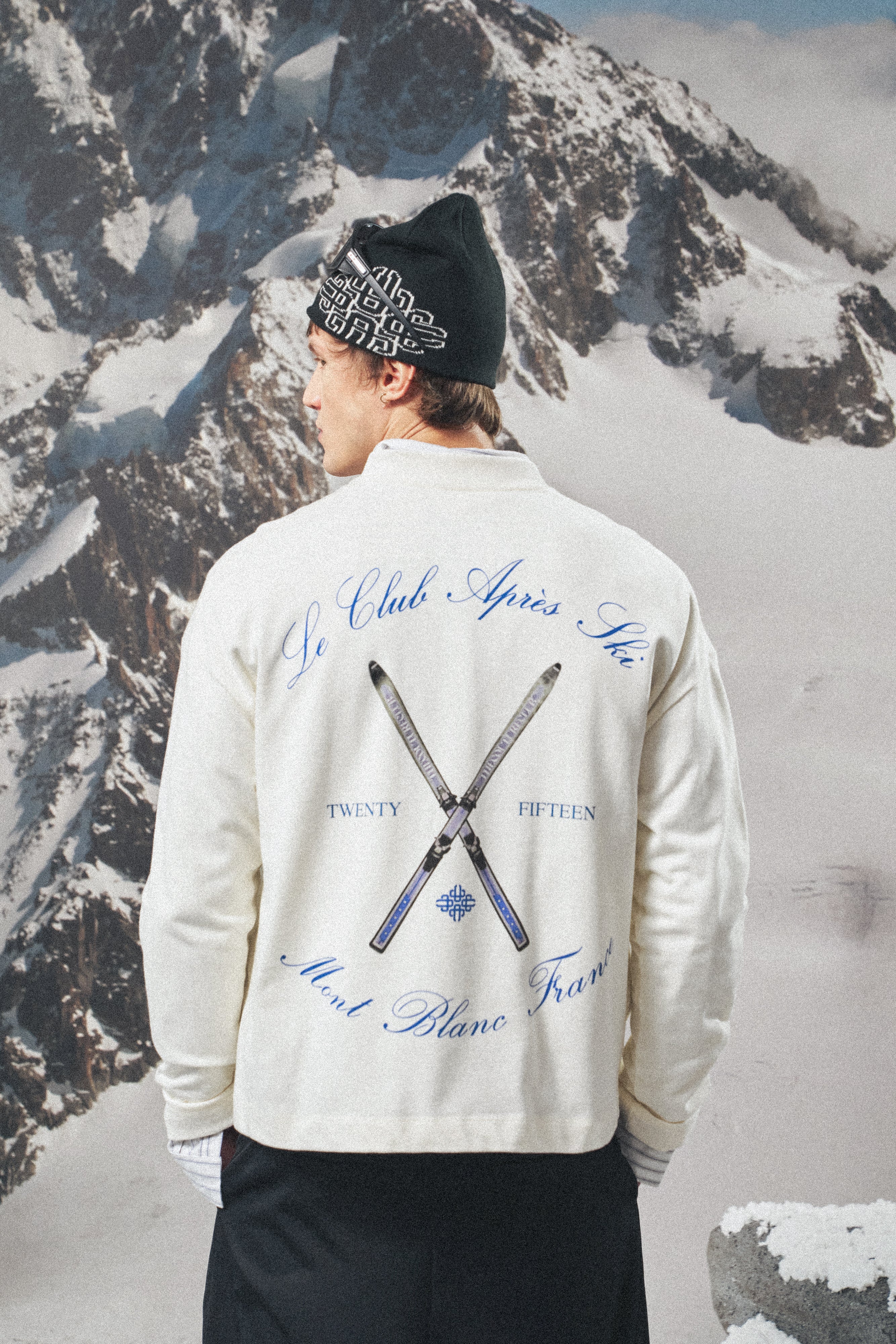 APRES SKI GRAPHIC LONG SLEEVE T-SHIRT - OFF WHITE - Image 6