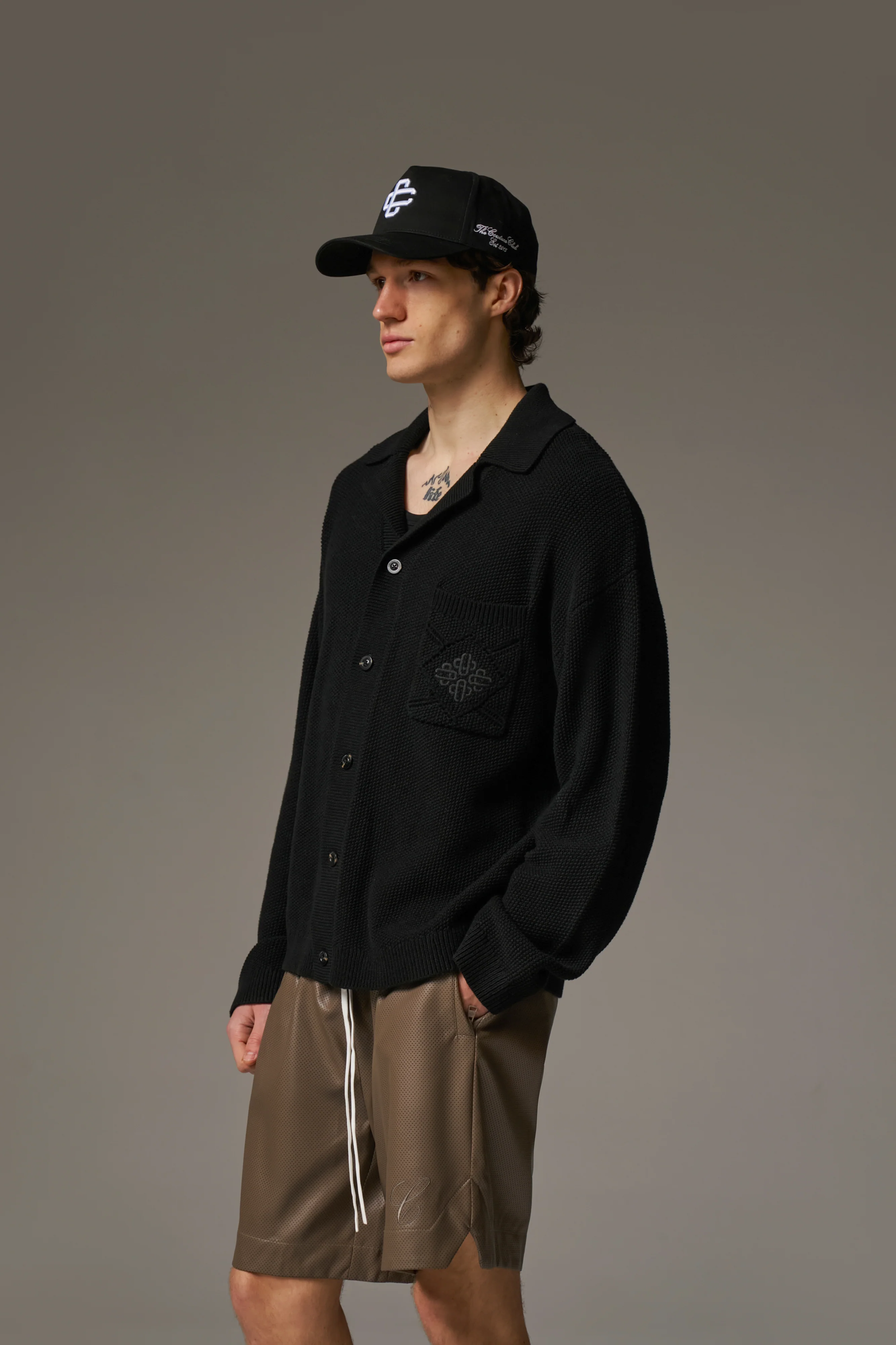 CROCHET KNITTED EMBLEM POCKET SHIRT - BLACK - Image 8