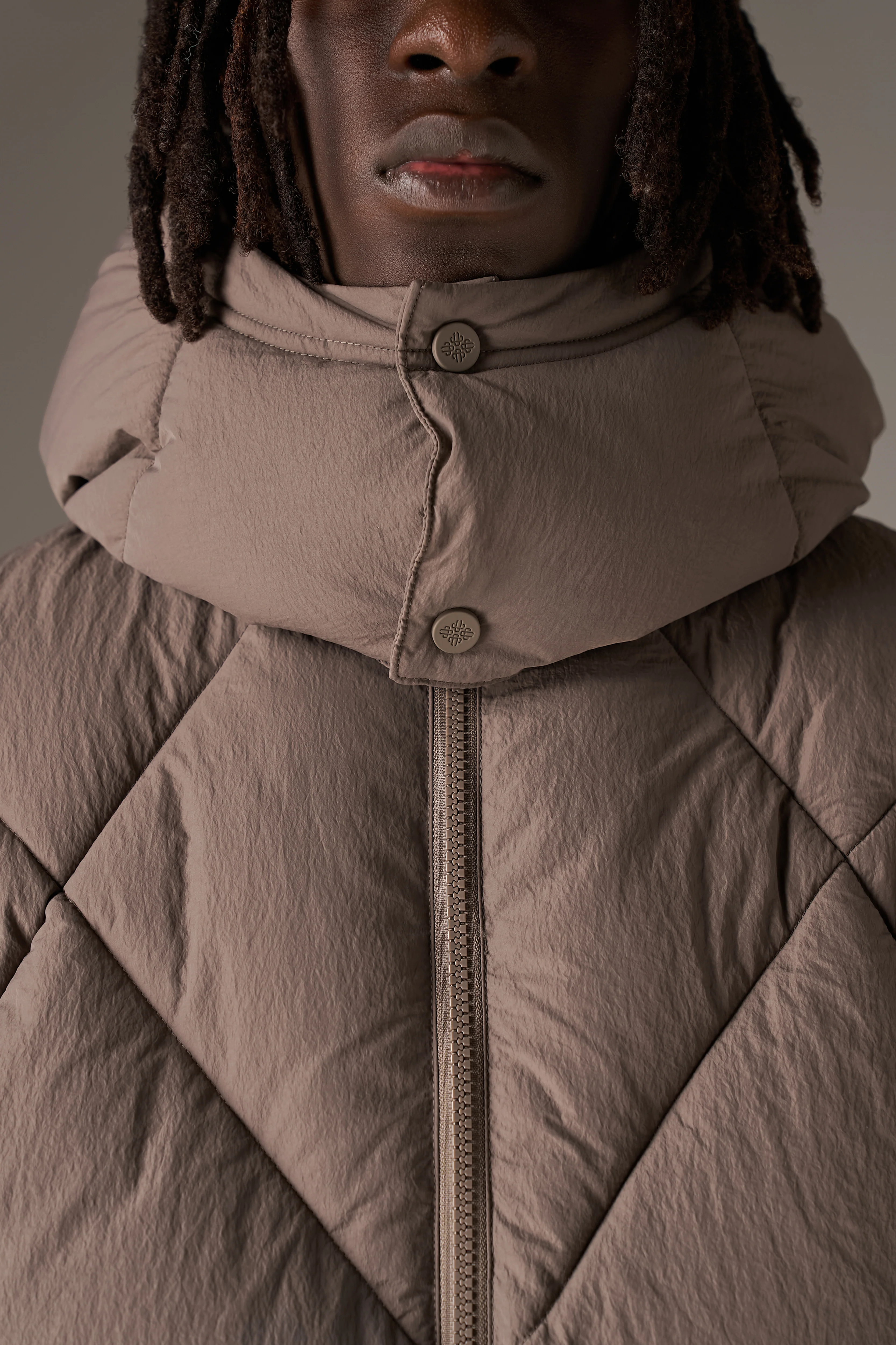 DIAMOND QUILTED PUFFER COAT - CHARCOAL - Image 4