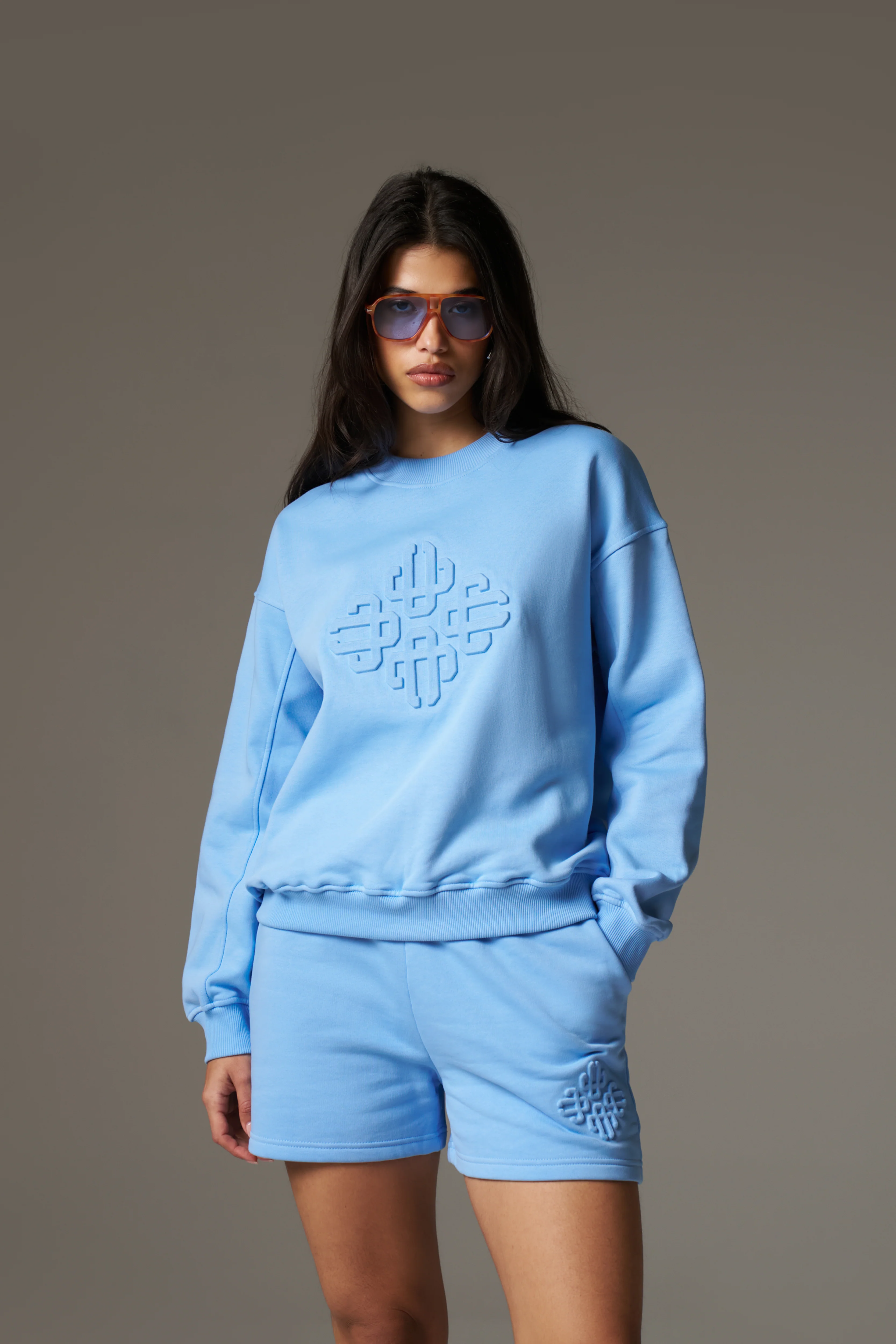 EMBLEM EMBOSSED OVERSIZED CREW - BLUE - Image 2