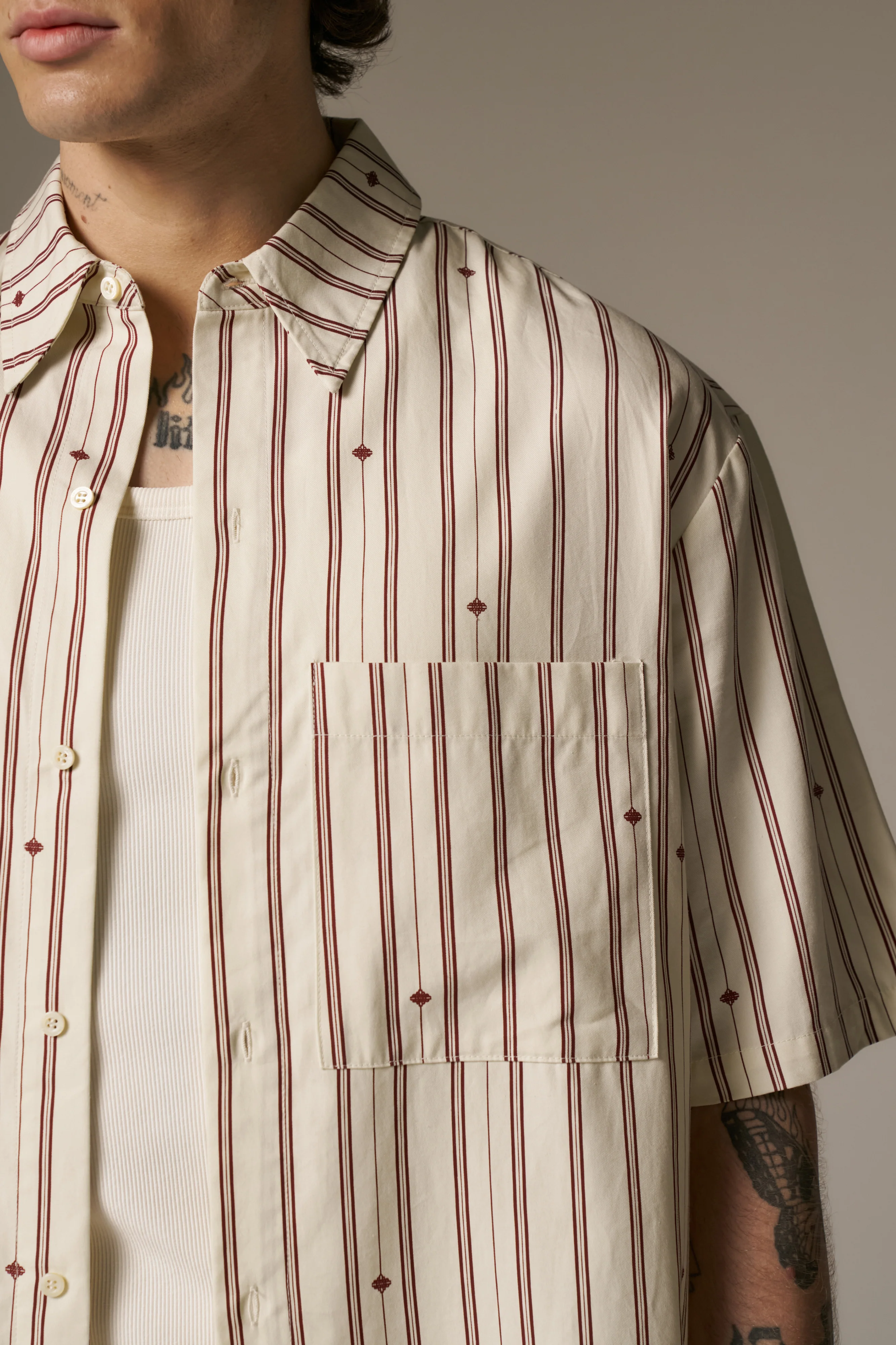 EMBLEM STRIPE SHIRT - STONE - Image 6