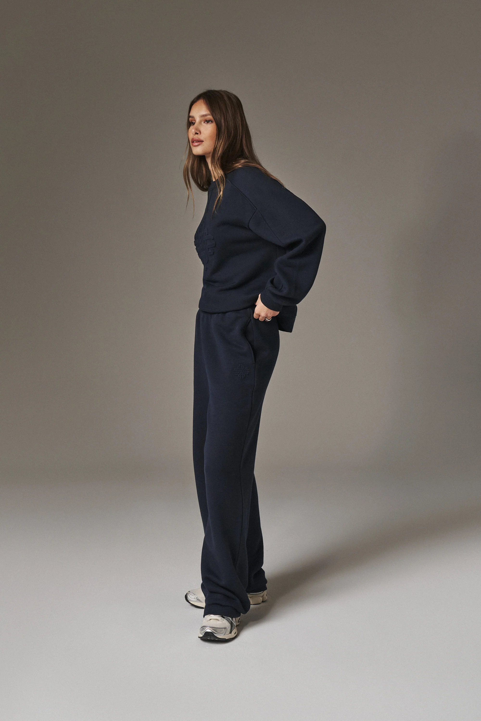 EMBOSSED STRAIGHT LEG JOGGERS - NAVY - Image 3
