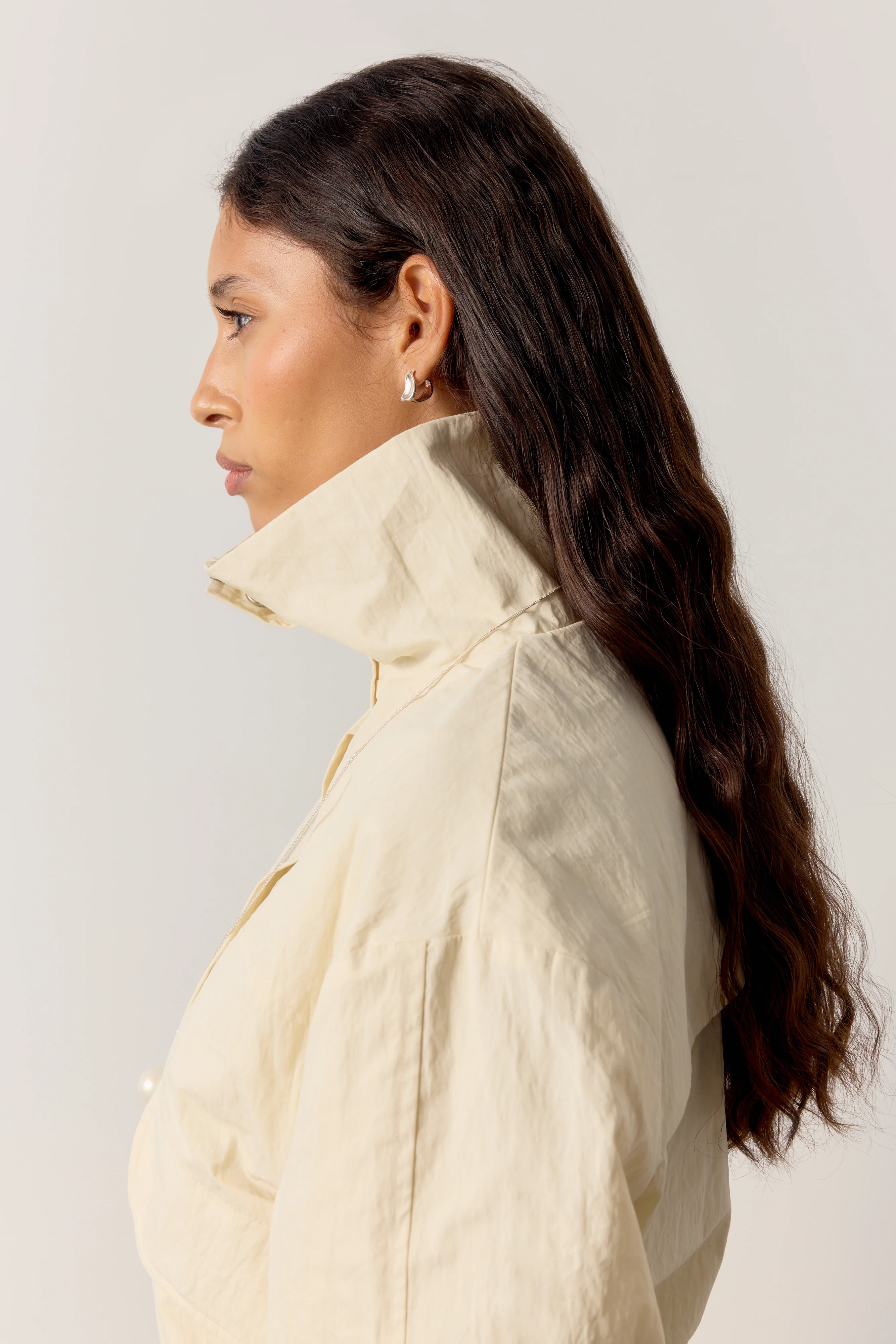 FUNNEL NECK SHELL JACKET - ECRU - Image 5