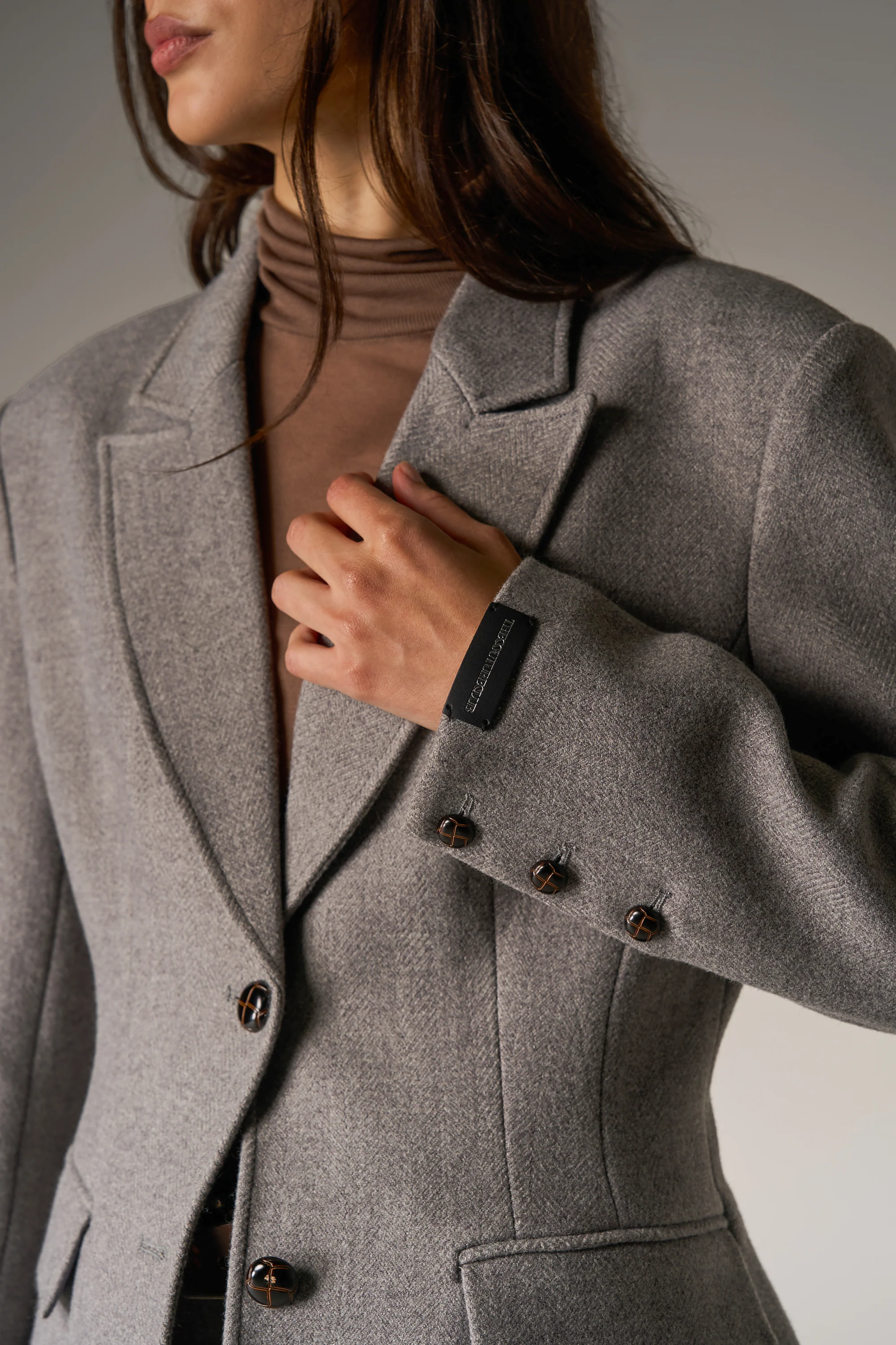 HERRINGBONE CINCHED WAIST TAILORED BLAZER - GREY - Image 6