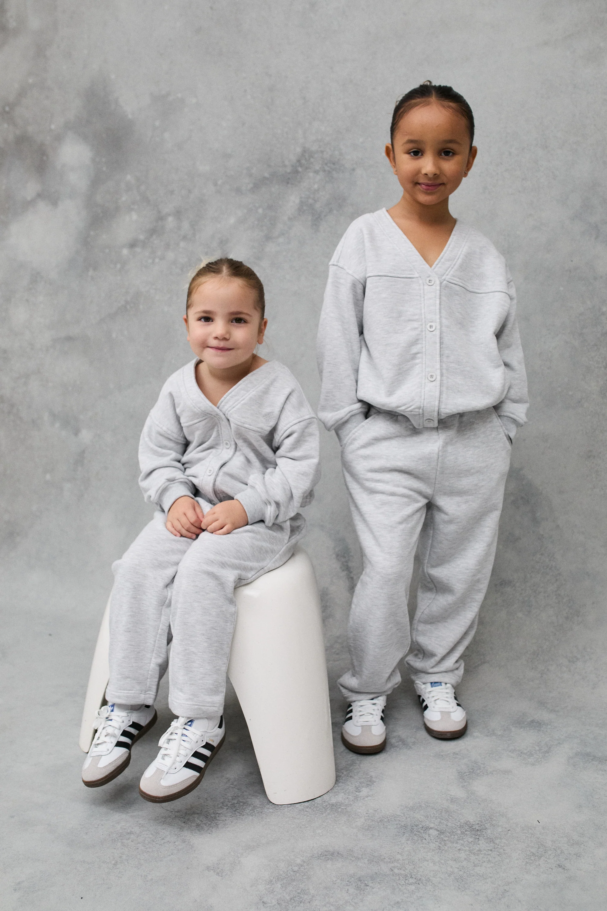 KIDS RELAXED STRAIGHT LEG JOGGERS - GREY MARL - Image 5