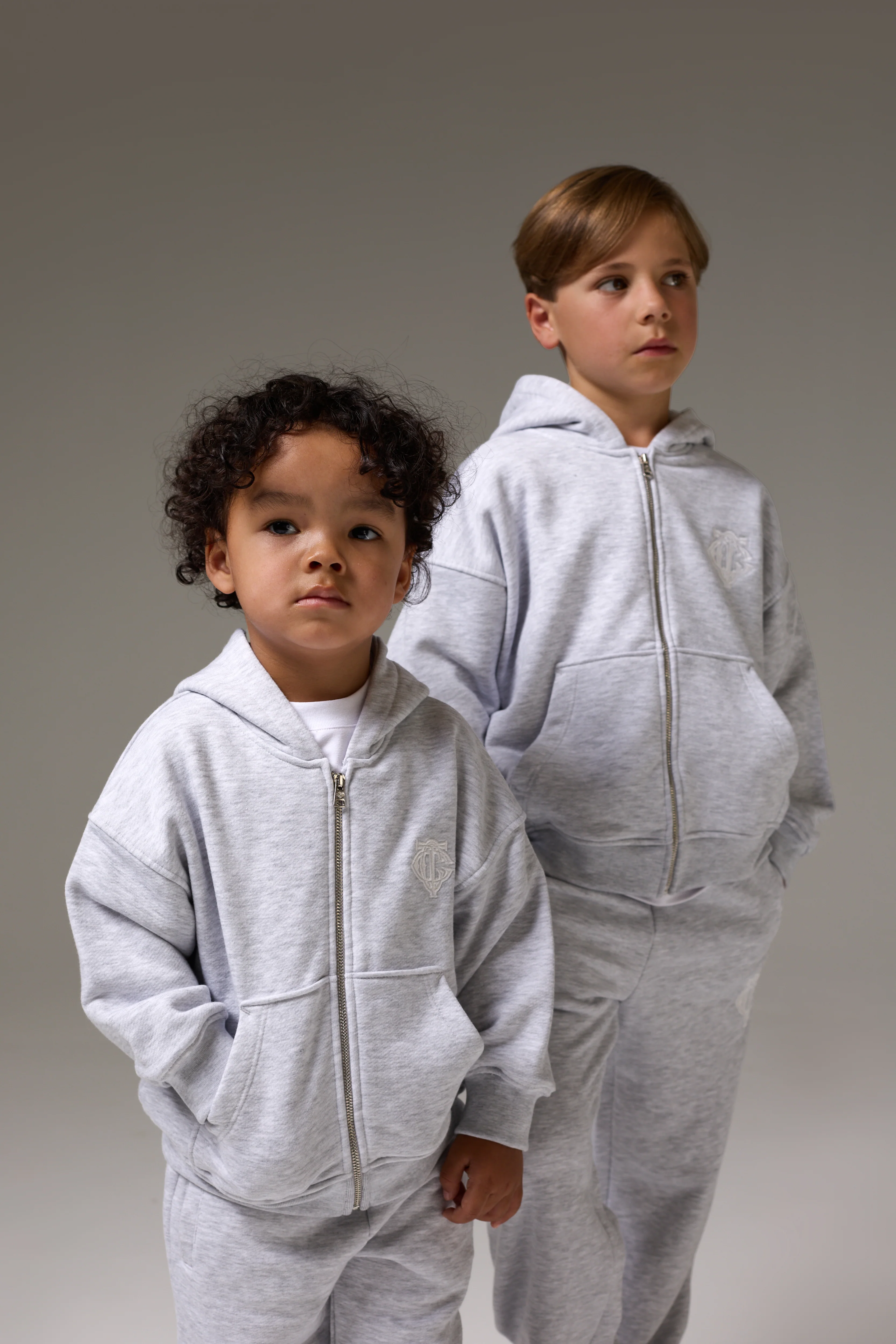 KIDS ZIP THROUGH MONOGRAM EMBLEM APPLIQUE HOODIE - GREY MARL - Image 8