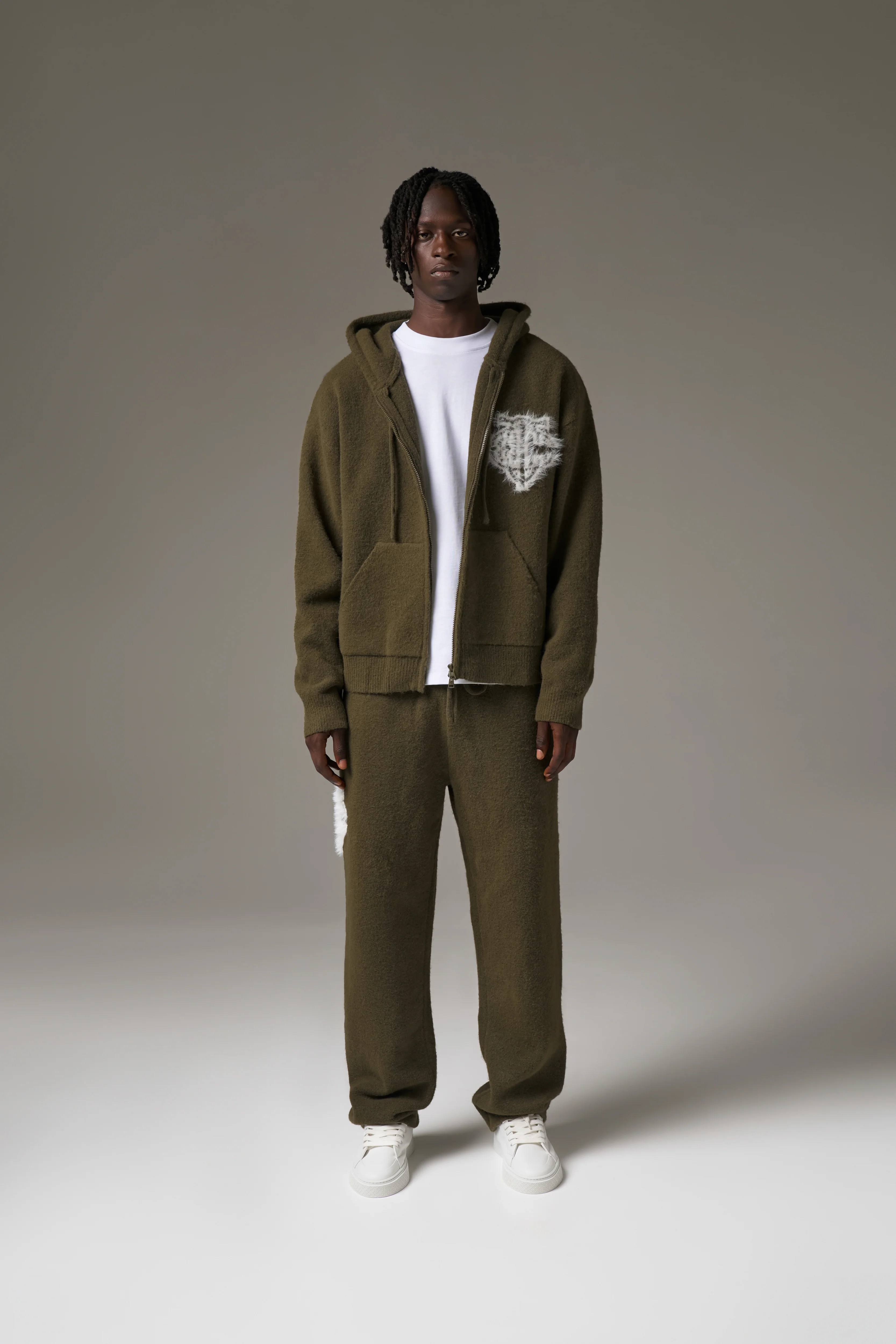 MONOGRAM FLUFFY KNIT ZIP THROUGH HOODIE - KHAKI - Image 4
