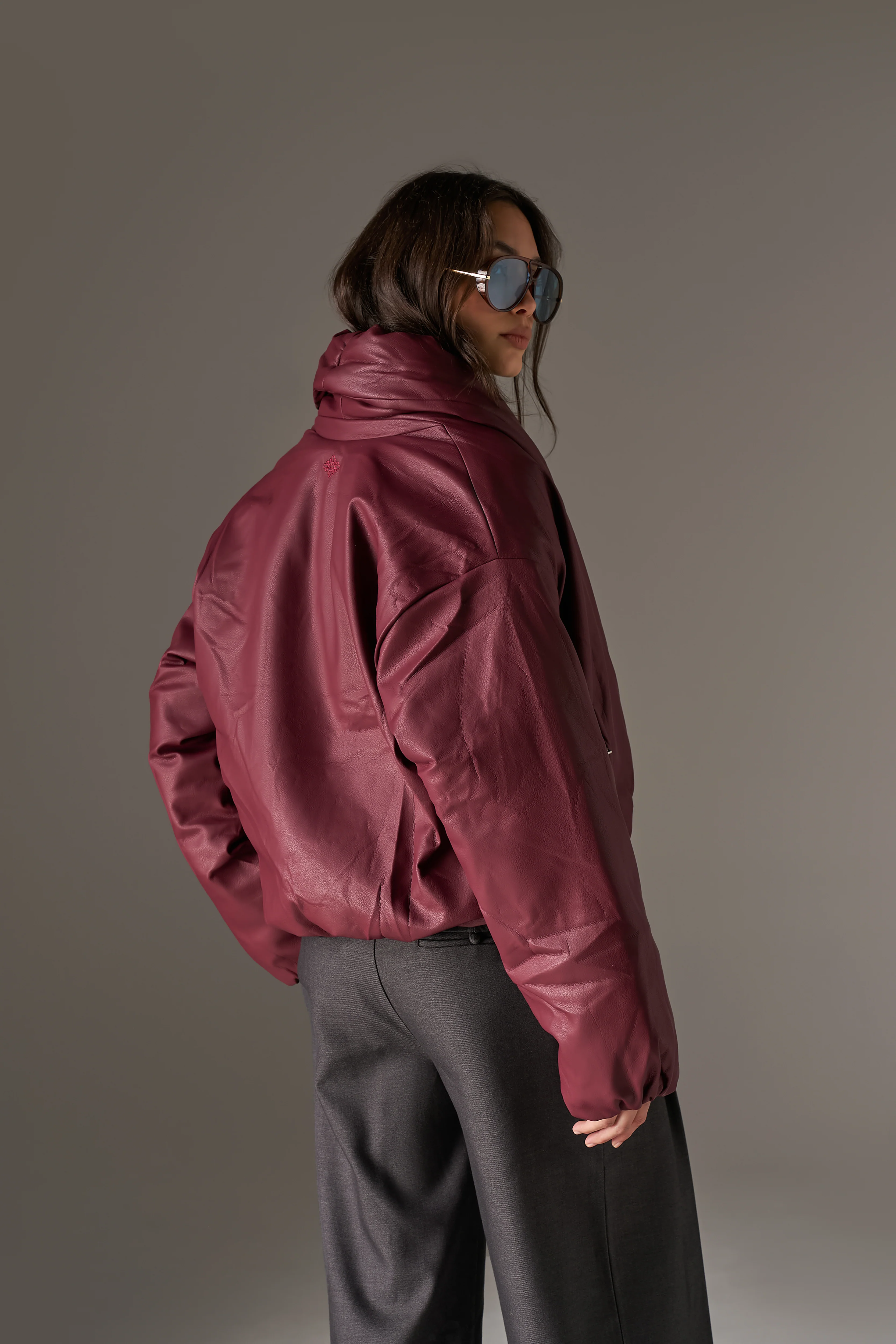 OVERSIZED COLLAR FAUX LEATHER PUFFER COAT - BURGUNDY - Image 5