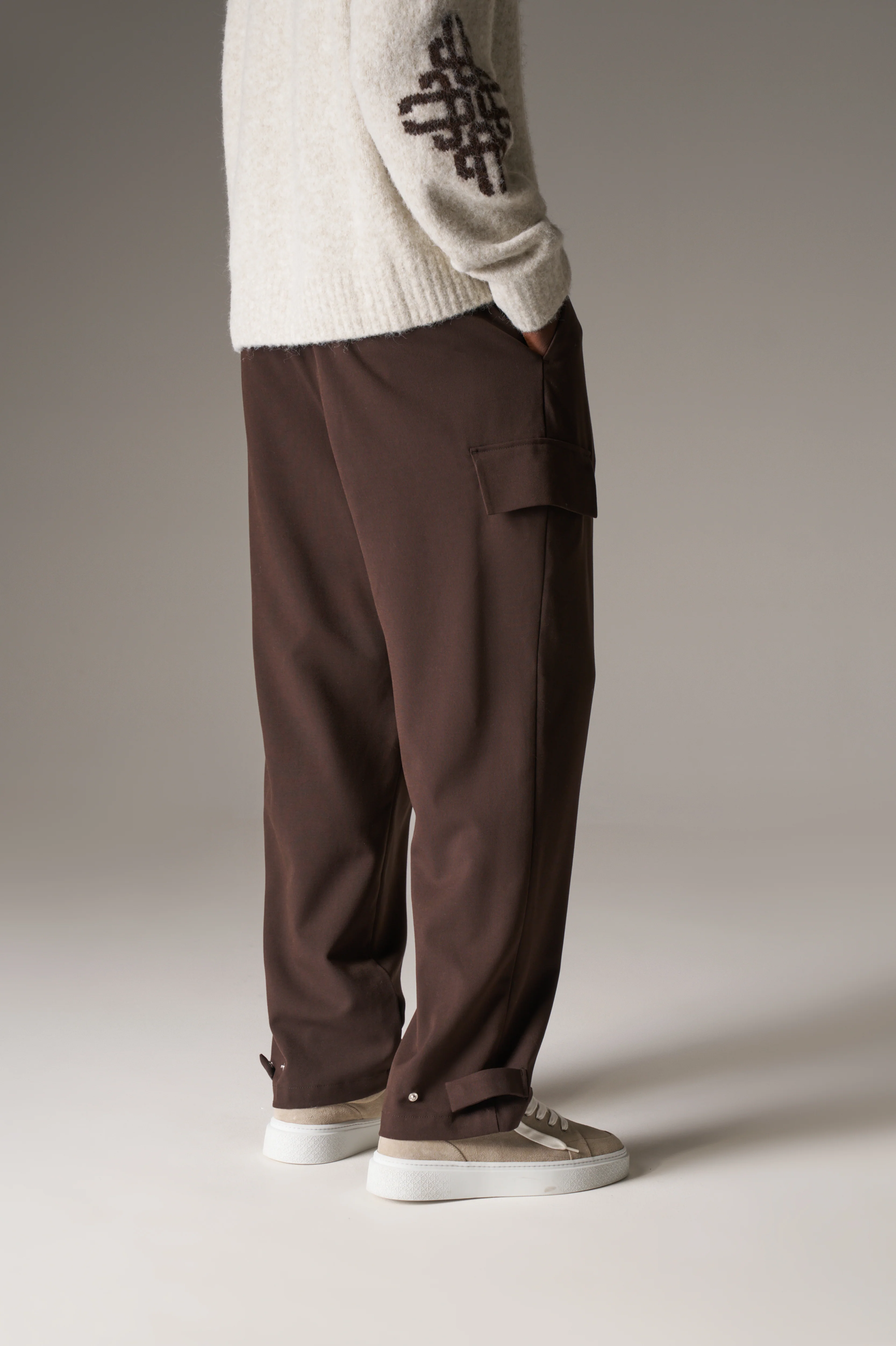 PLEATED WIDE LEG TROUSER - CHOCOLATE - Image 7