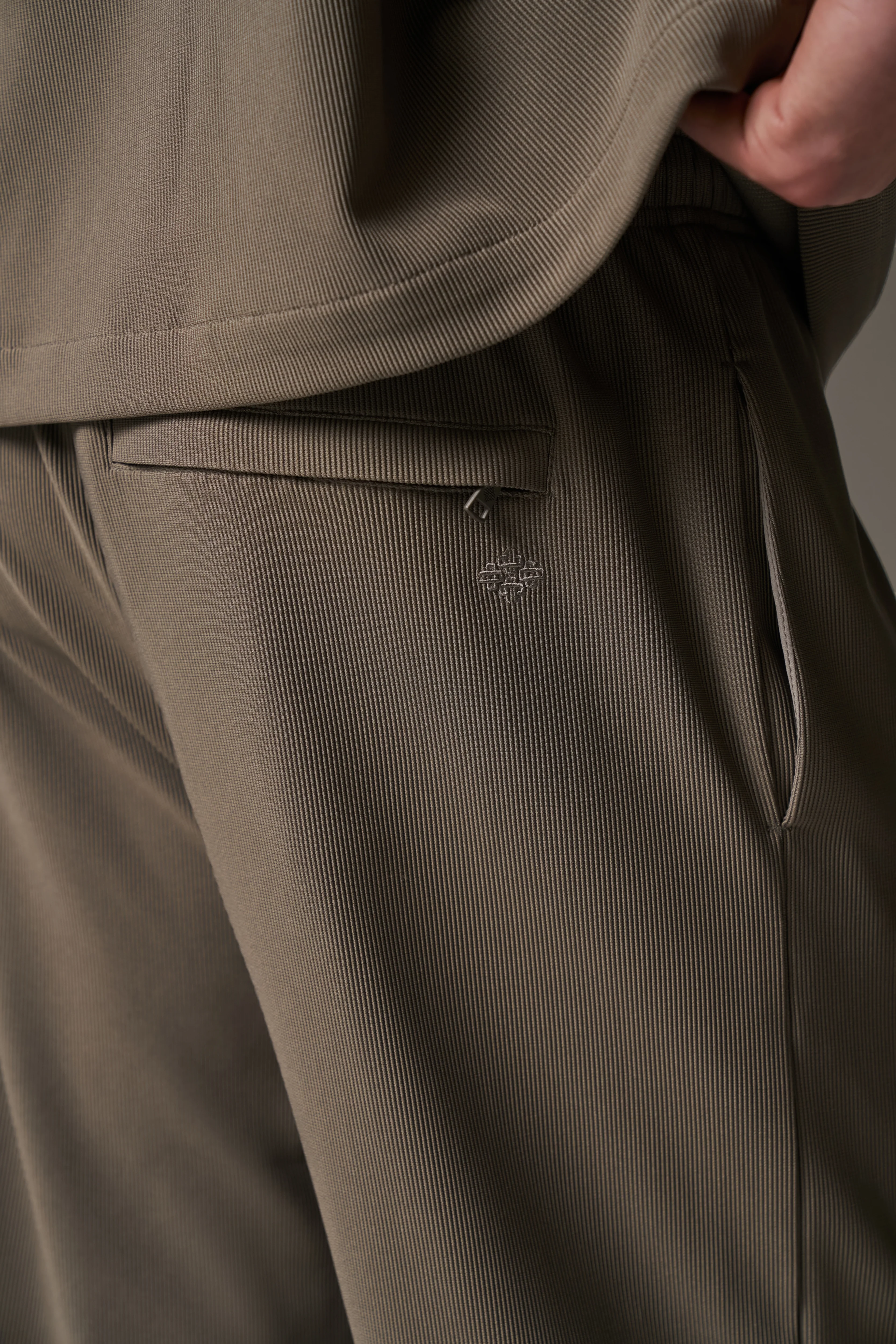 RIBBED TROUSERS - MINK - Image 7