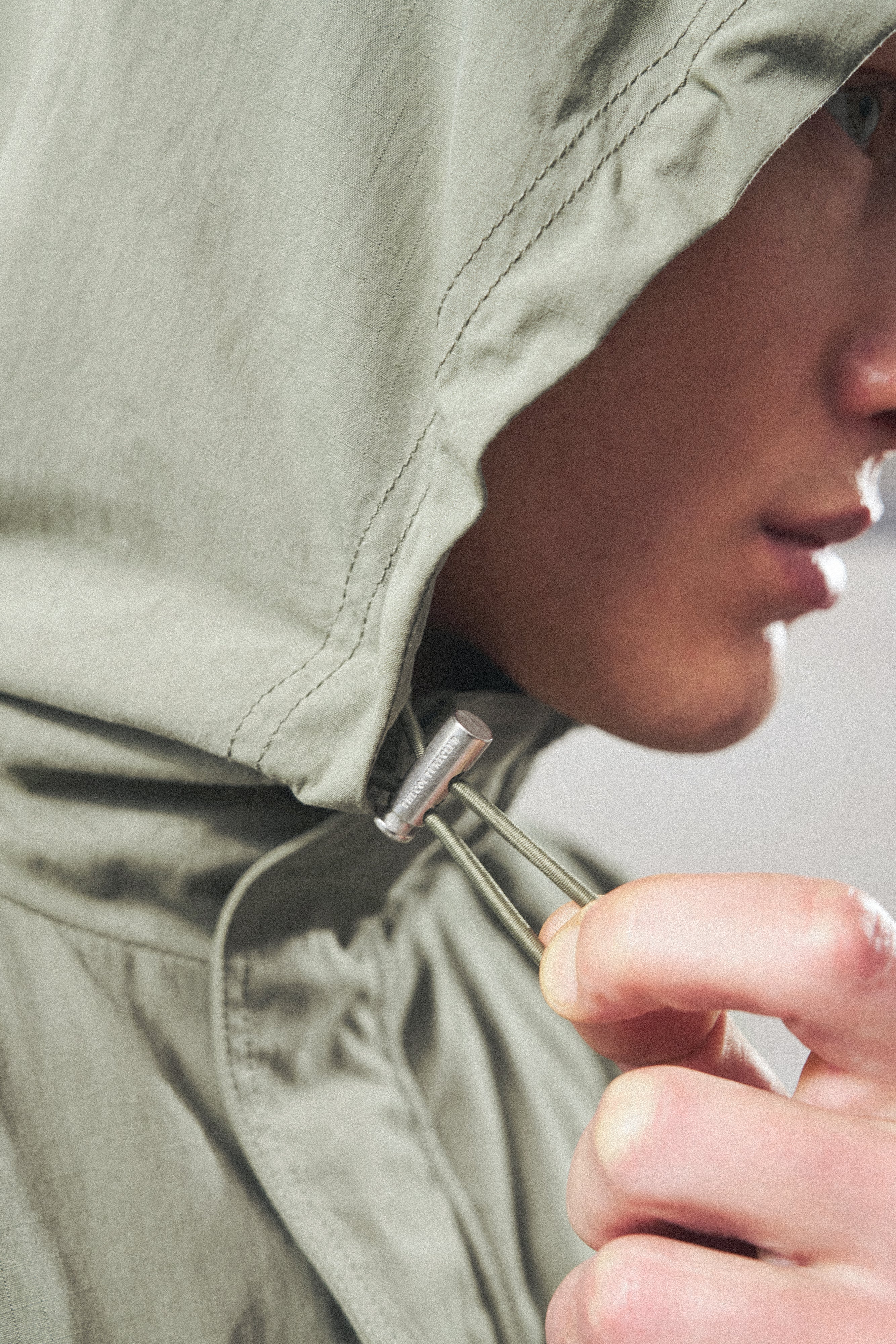 RIPSTOP WINDBREAKER - LIGHT KHAKI - Image 6