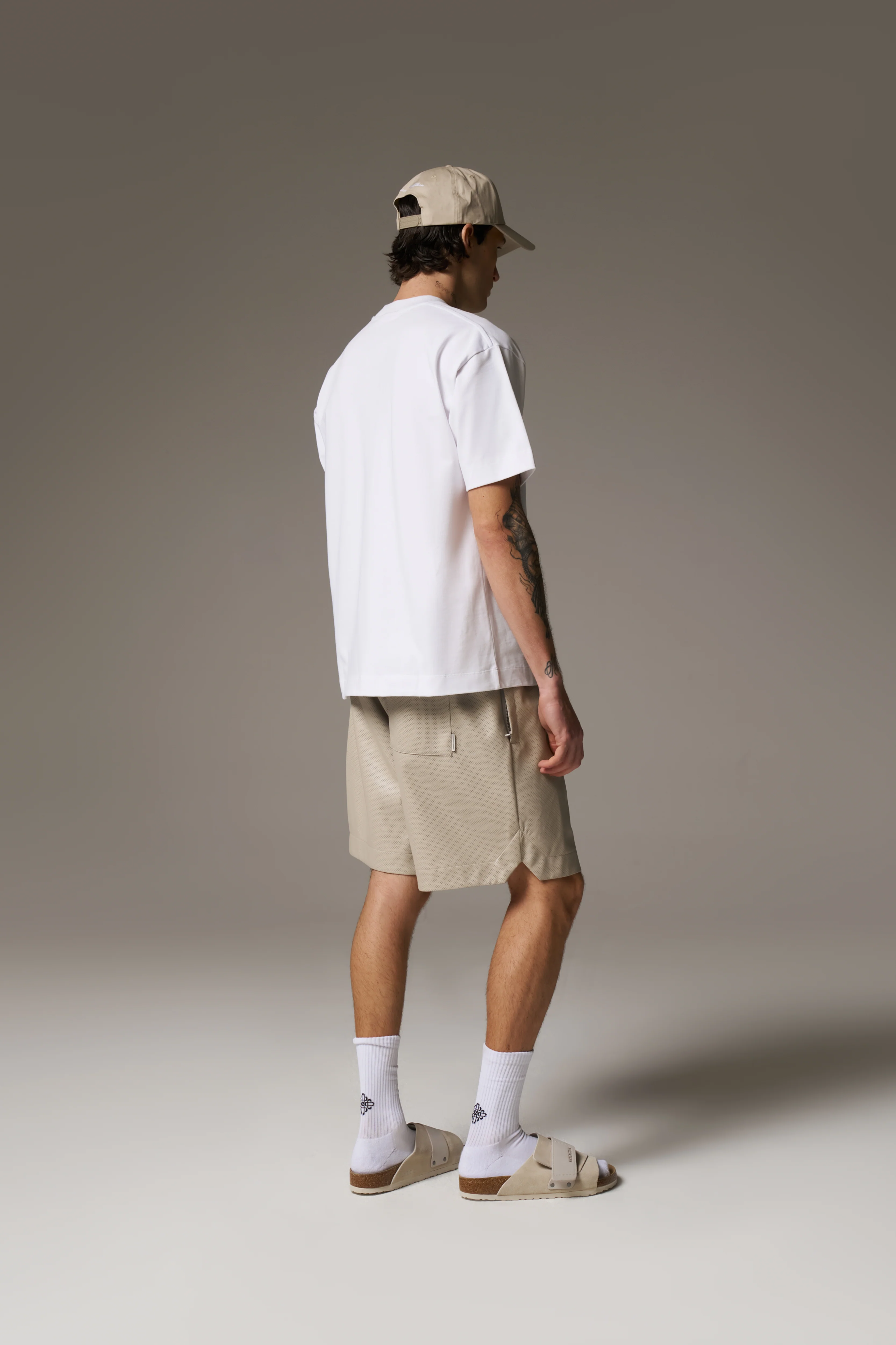 SCRIPT EMBROIDERED T-SHIRT - WHITE - Image 7