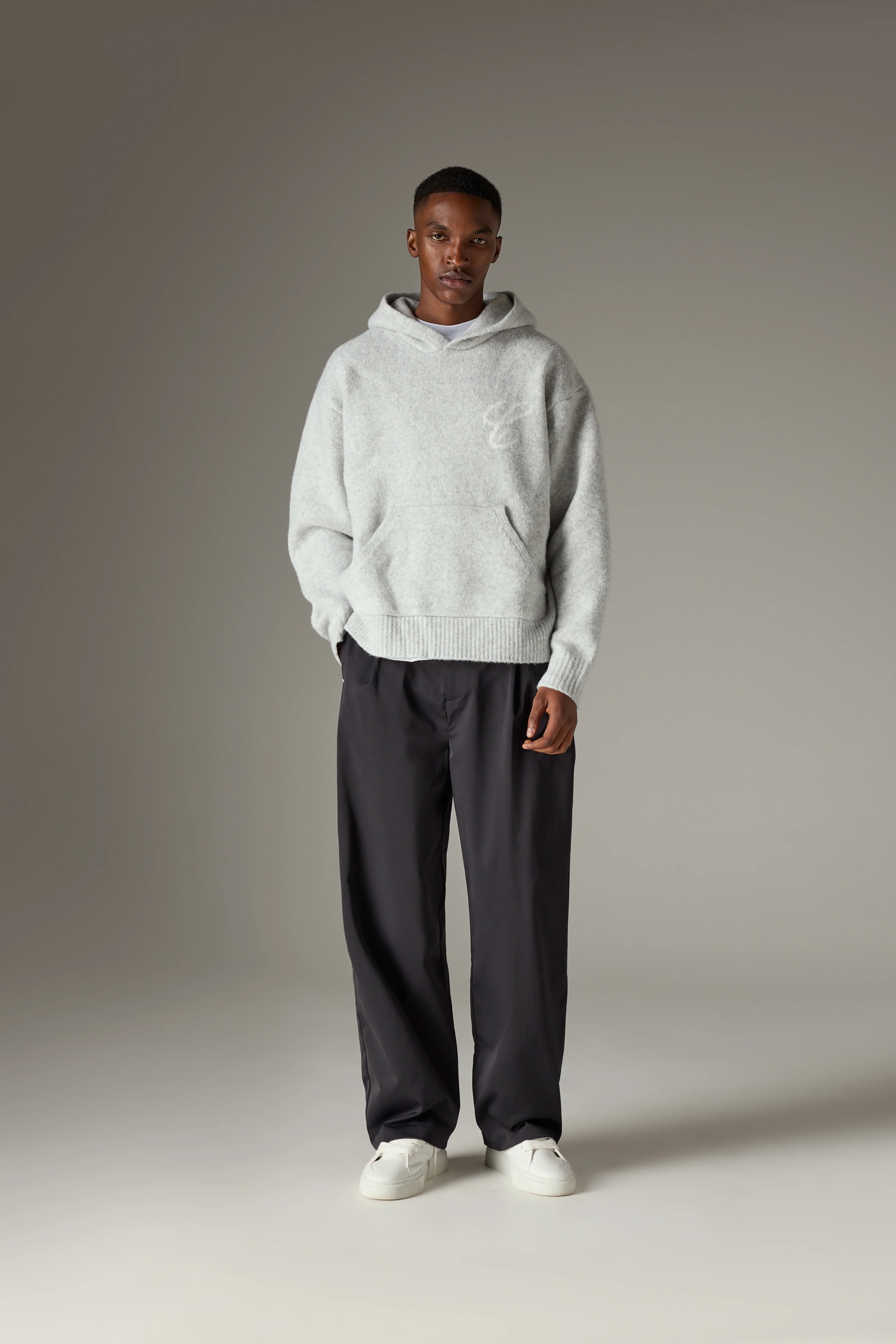 SCRIPT LOGO GRAPHIC KNITTED HOODIE - GREY MARL - Image 3