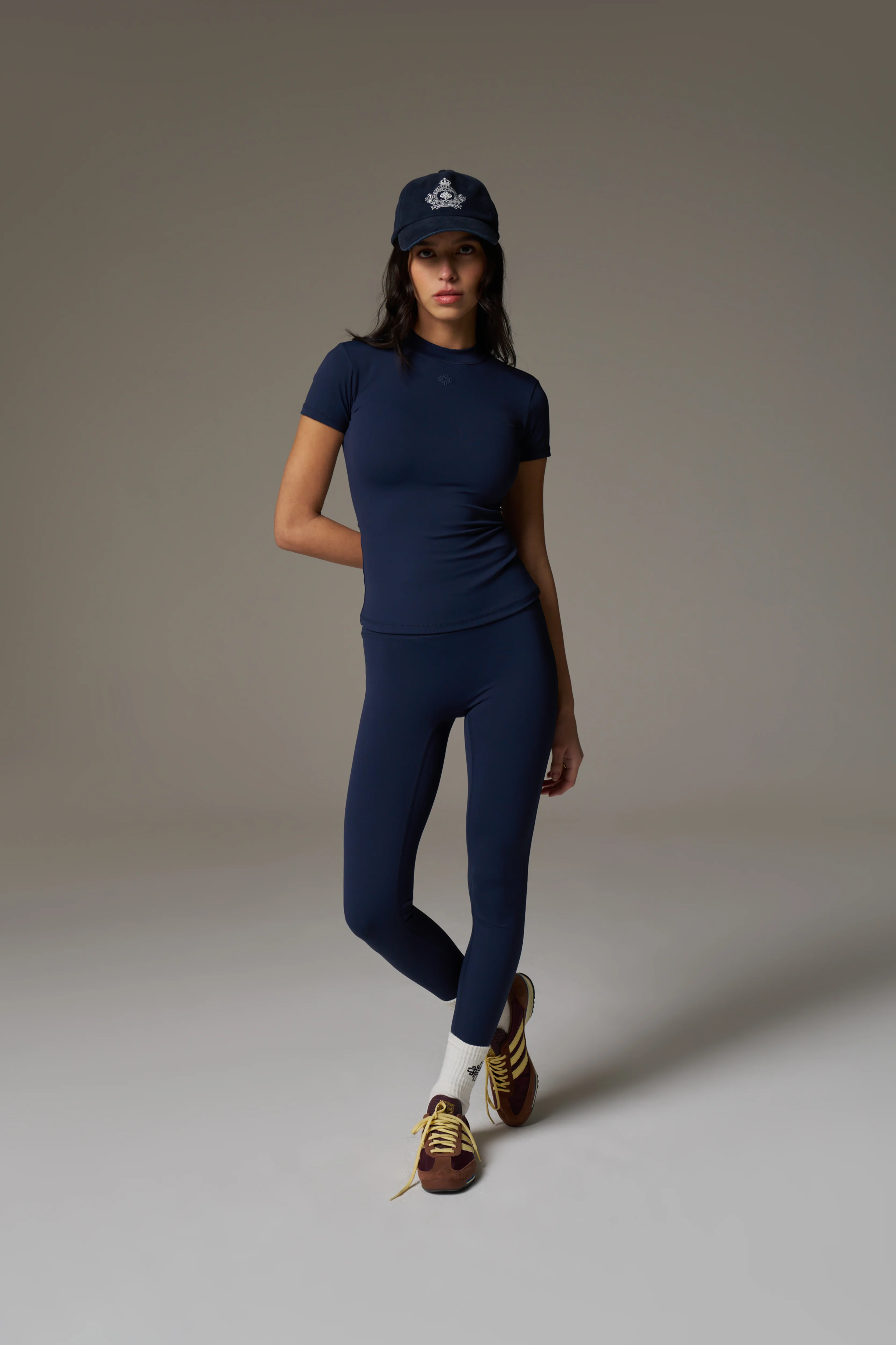 SCULPTING STRETCH EMBLEM BABY TEE - DARK NAVY - Image 9