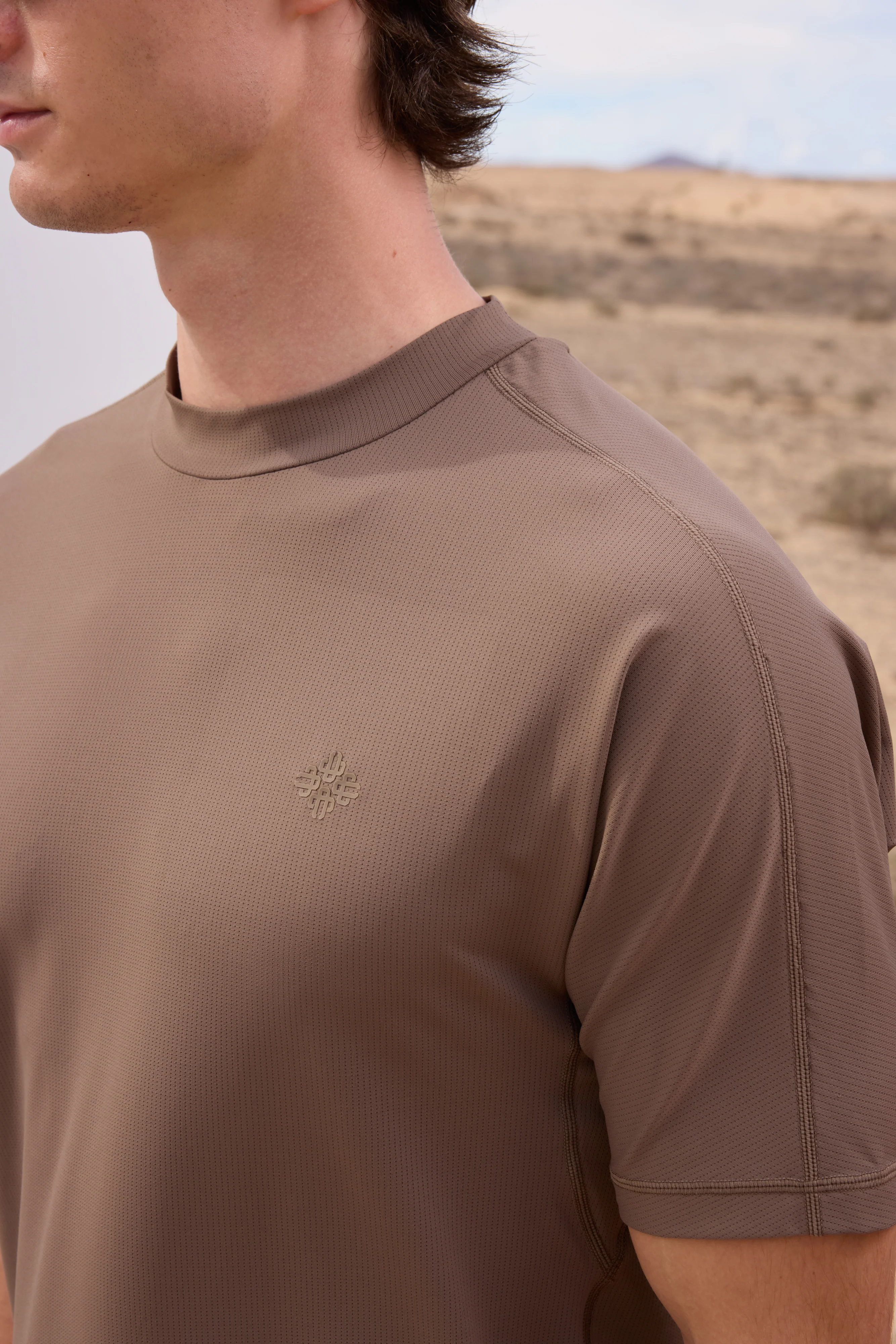 SHORT SLEEVE TRAINING TOP - BROWN - Image 5