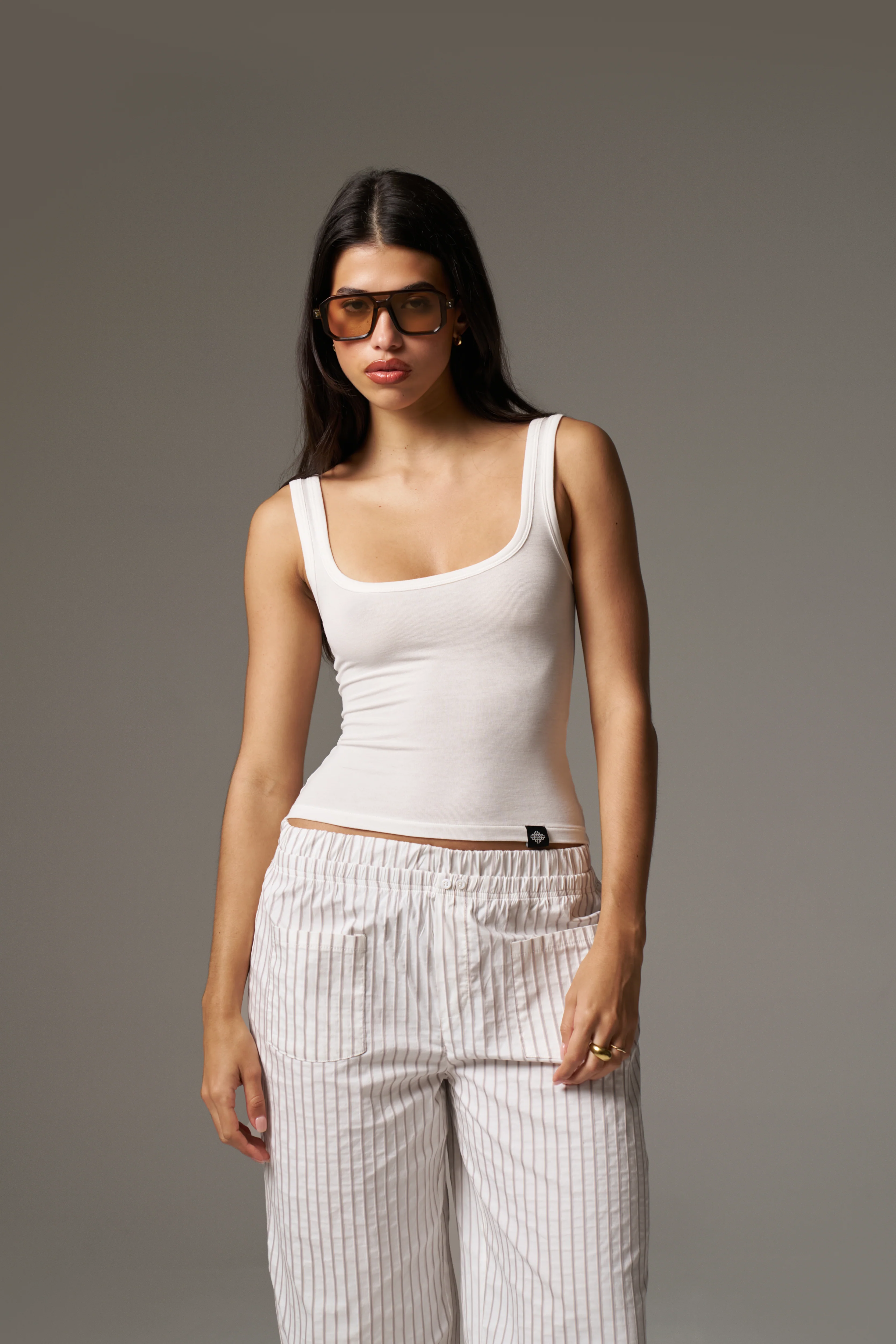 SLUB EMBLEM LABEL VEST TOP - WHITE - Image 9