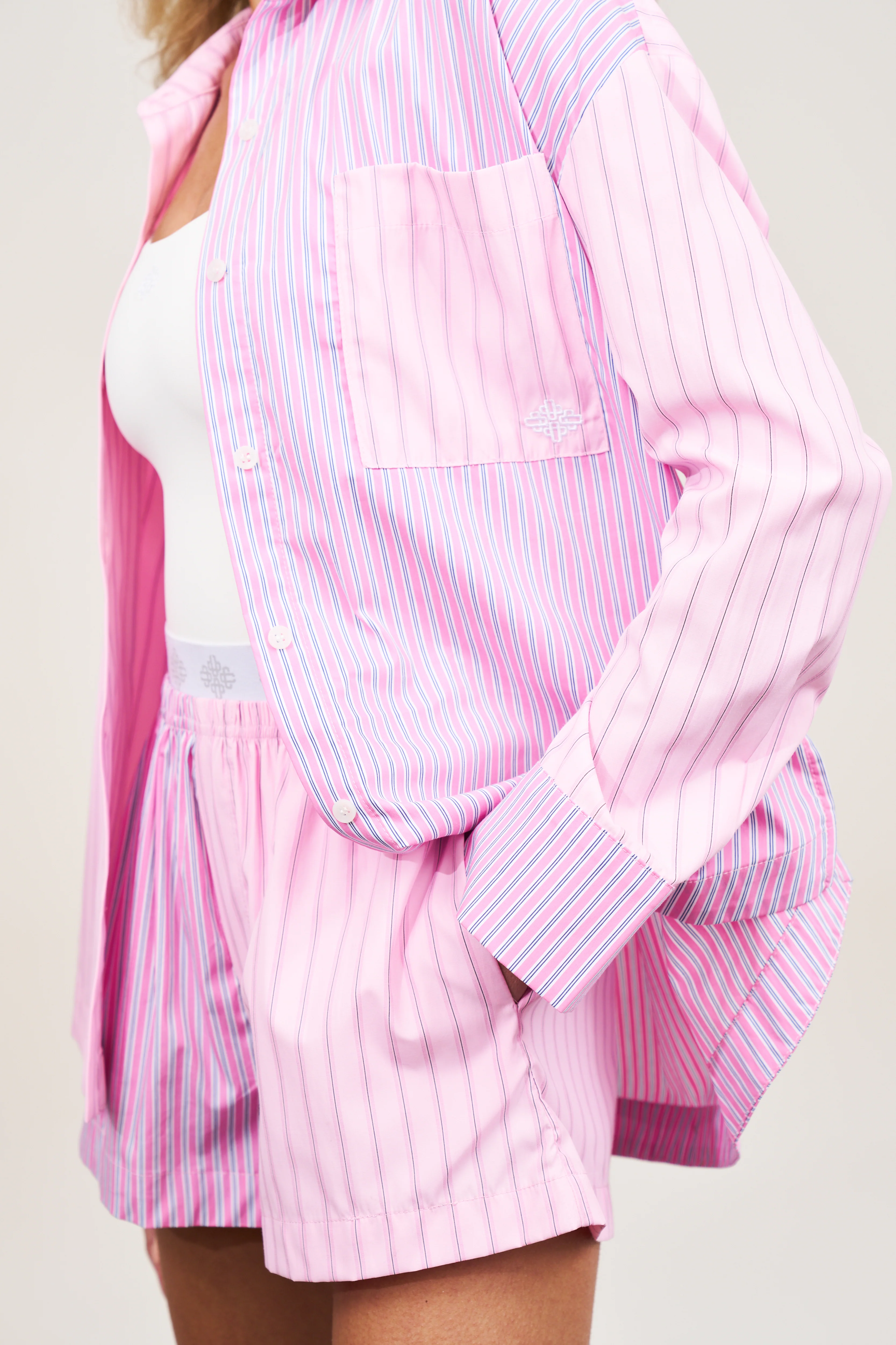 SPLICED STRIPE SHORTS - PINK - Image 7