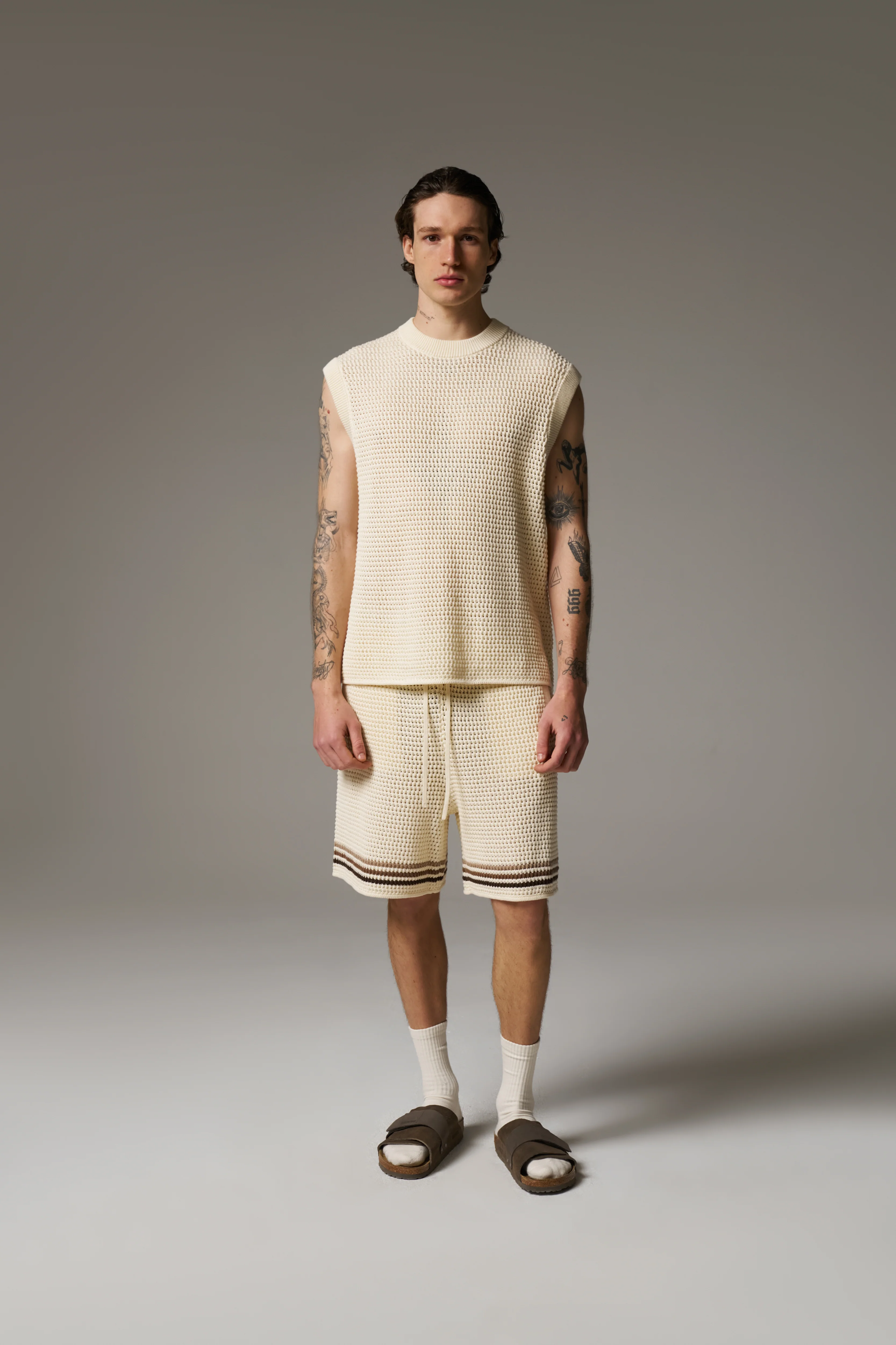 STRIPE CROCHET KNIT SHORTS - OFF WHITE - Image 9
