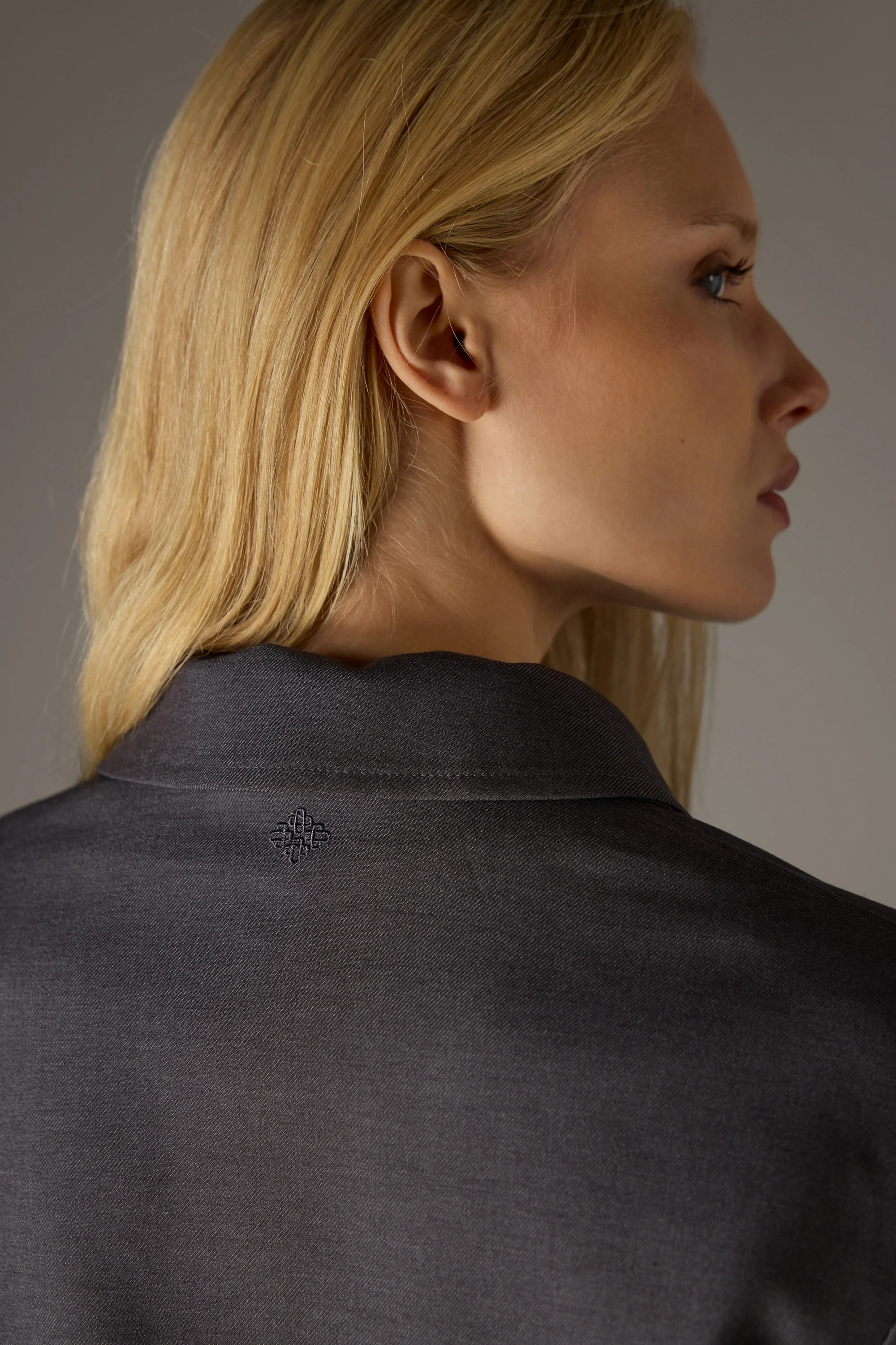 TAILORED SHOULDER PADDED BOMBER JACKET - GREY - Image 6