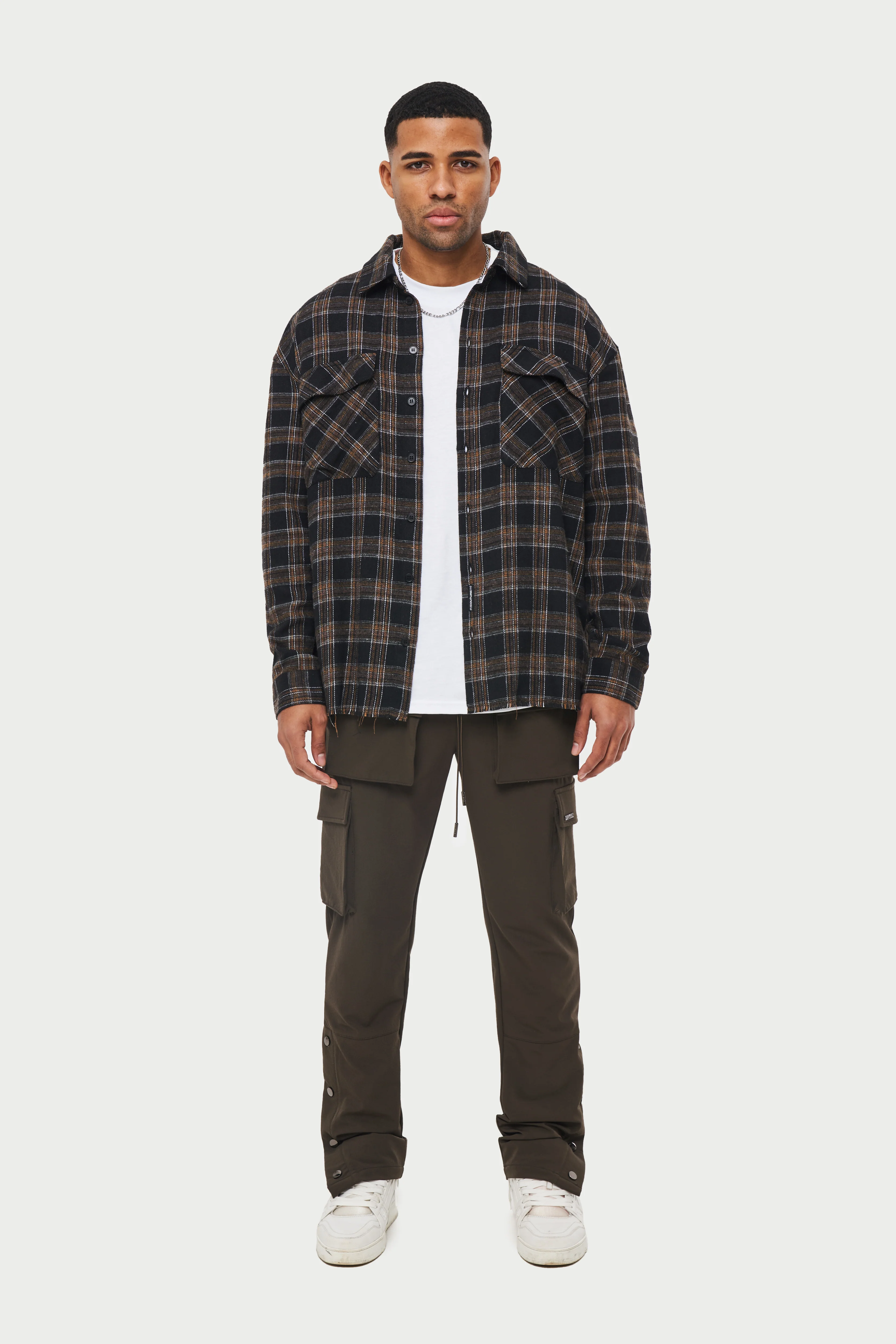 TECHNICAL STRETCH POPPER DETAIL CARGO PANTS - MOCHA - Image 3