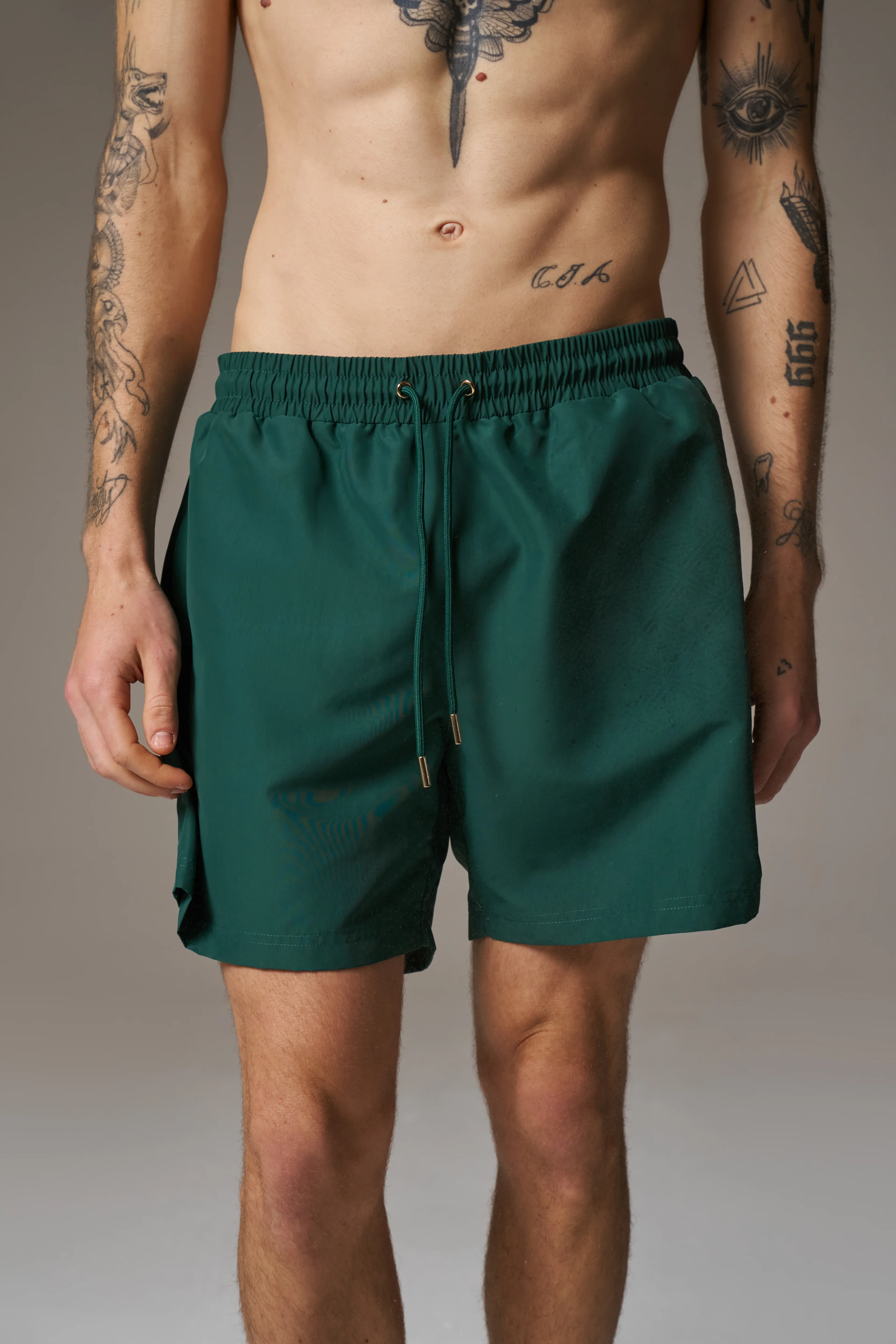 WATER REACTIVE EMBLEM SWIM SHORT - GREEN - Image 7