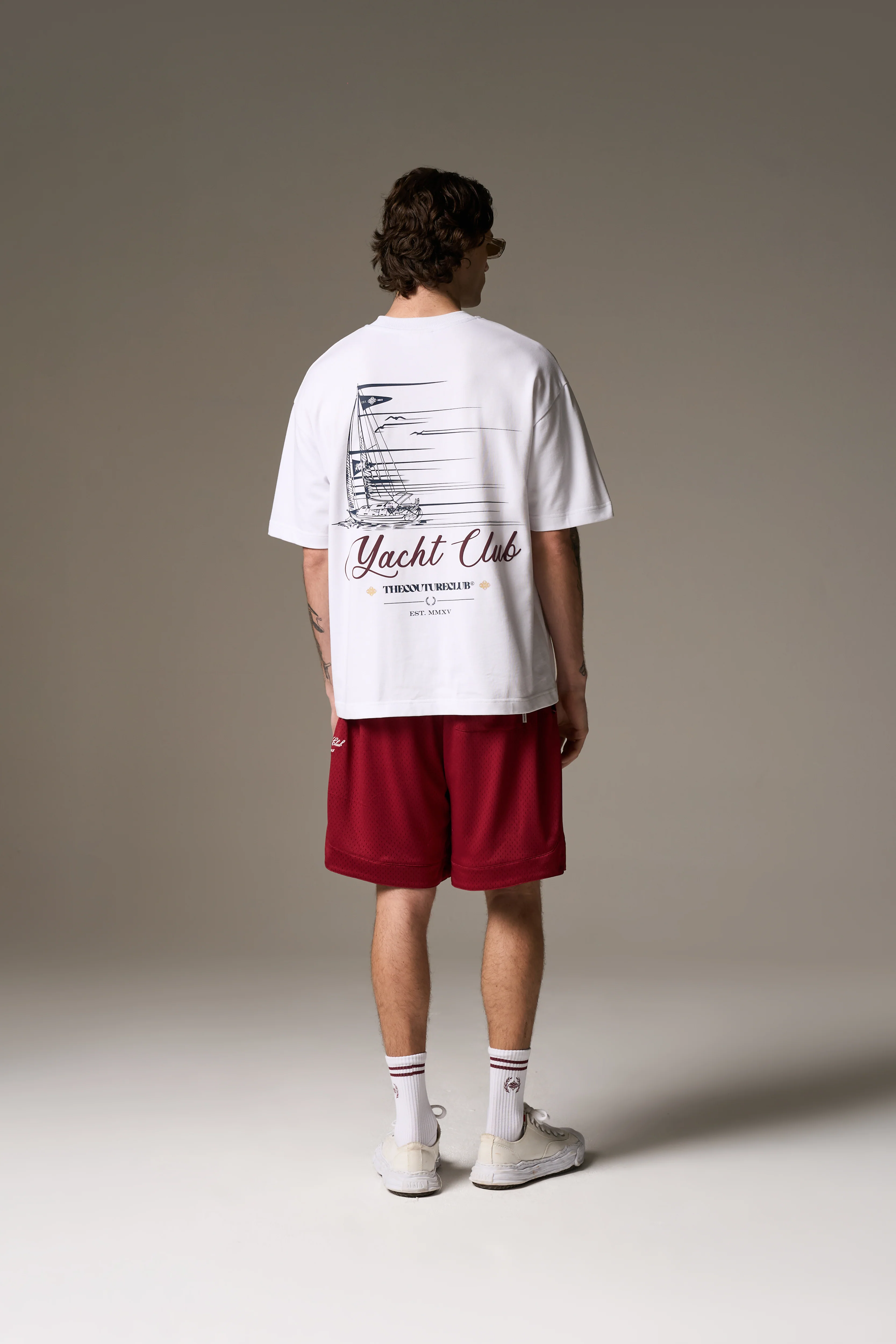 YACHT CLUB GRAPHIC T-SHIRT - WHITE - Image 9